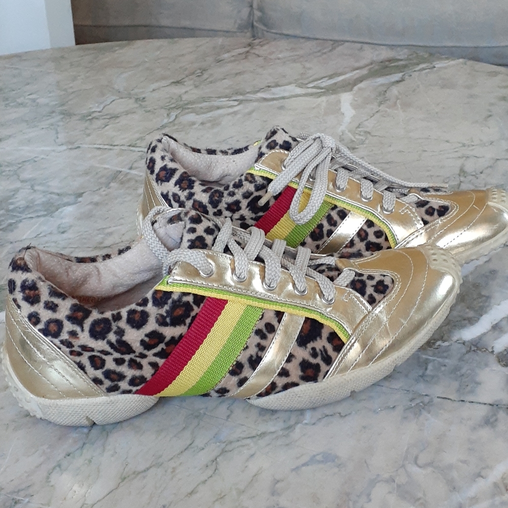 NOEL collection sneakers